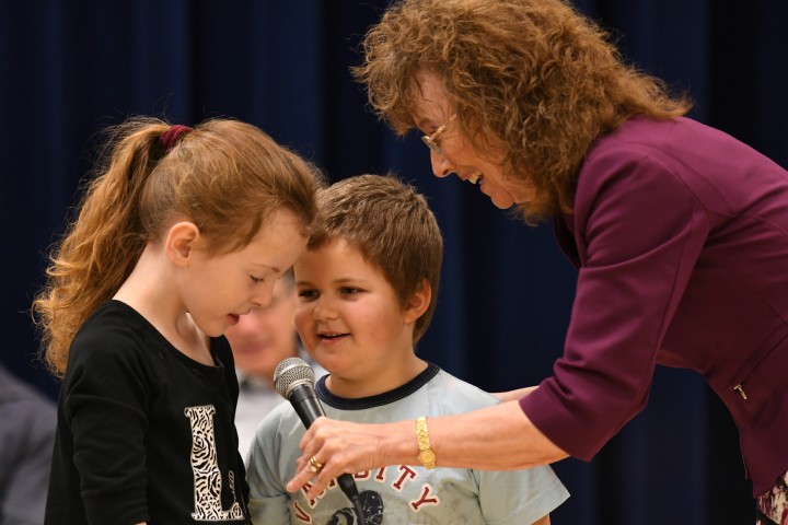 Chester Valley students help Jane Foley