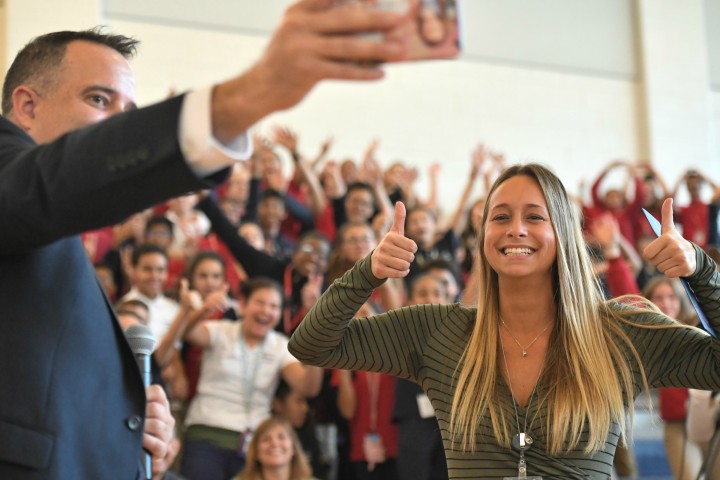 Secaucus 2017 Toni Ann Palmisano selfie with students