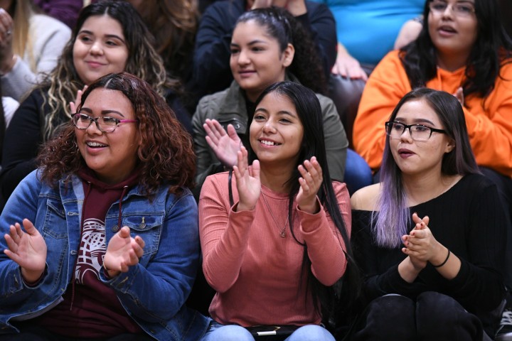 Tucson 2017 students applaud