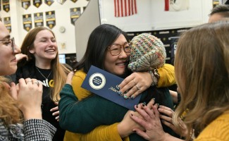 1000w 2019 Capistrano Candice Harrington student hugs 2