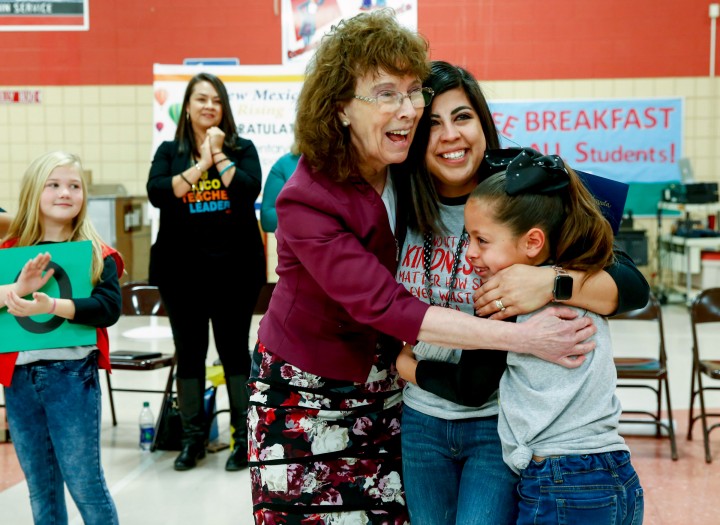 2018 Clovis Silvia Miranda Jane Foley hug