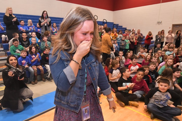 2018 Morgantown Jennifer Reaves walks to front