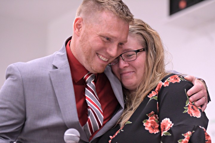 2018 Thornville Krista Trent Clint Rhodes hug