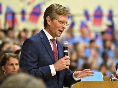 2018 Vestavia Hills Alabama superintendent Eric Mackey