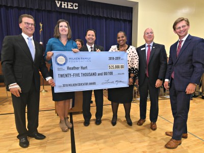 2018 Vestavia Hills Heather Hurt dignitaries check