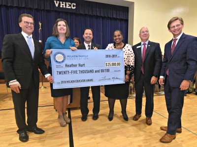 2018 Vestavia Hills Heather Hurt dignitaries check