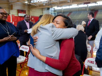 2019 AR Shalisha Thomas hug colleague