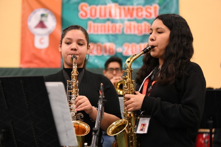 2019 AZ band