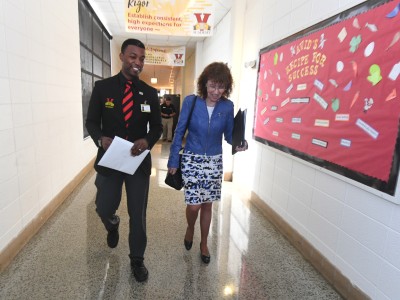 2019 GA Johnnie Marshall Jane Foley hallway