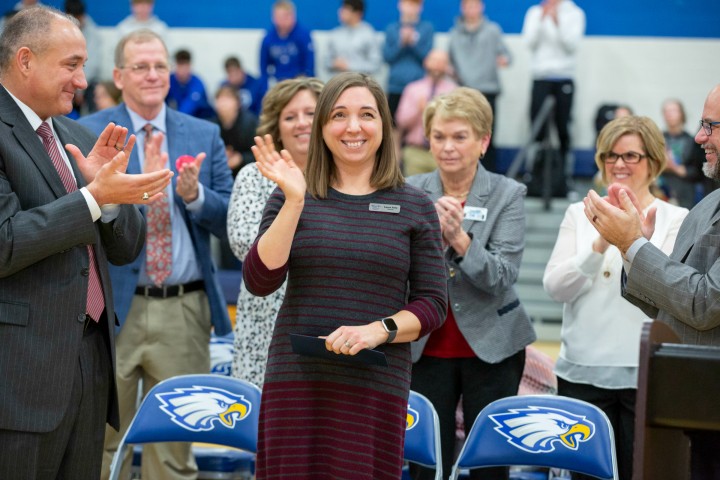 2019 KY Laura Cole standing ovation