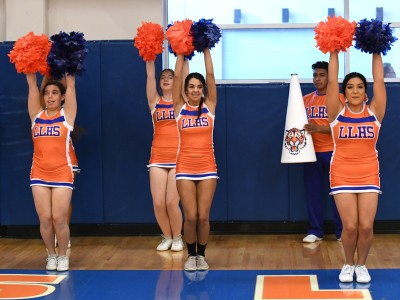 2019 NM cheerleaders