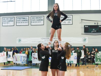 2019 RI cheerleaders