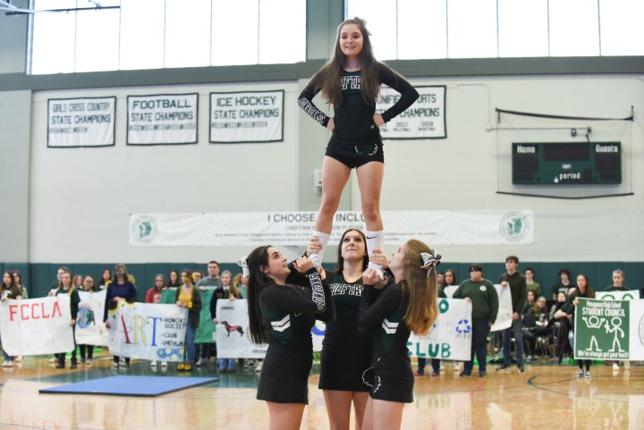 2019 RI cheerleaders