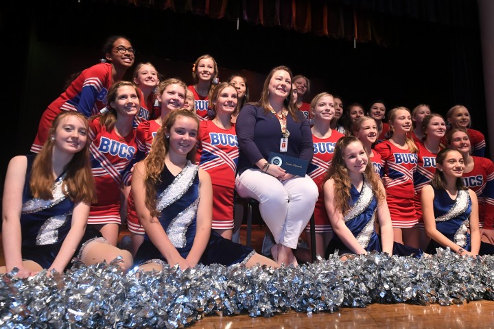 2019 TX Susan Moreno cheerleaders