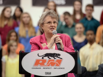 AZ Superintendent Diane Douglas