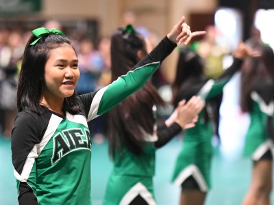 Aiea 2017 cheerleaders