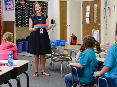 Angie Sigmon in class