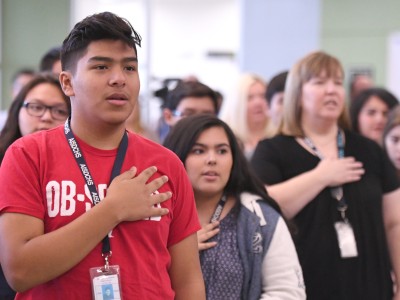 Arlington 2017 students pledge of allegiance