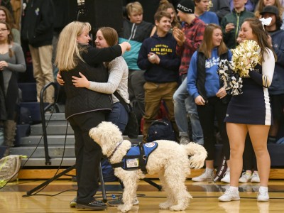 Bend 2017 Andria Lindsey daughter therapy dog