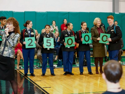 Bluffton 2017 students spell 25000