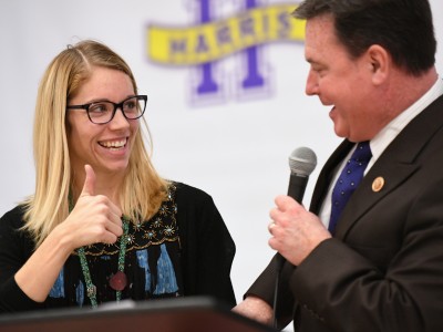 Brownsburg 2017 Kristen Lents Todd Rokita thumbs up