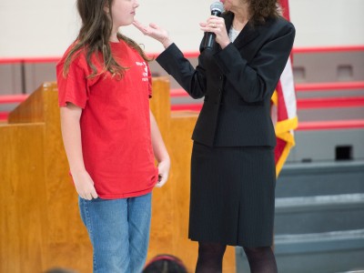 Cagney Weaver Jane Foley with volunteer