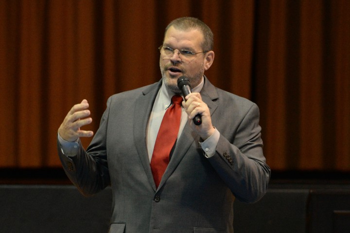 Citronelle HS principal Randy Campbell