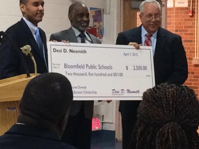 Desi Nesmith obelisk check