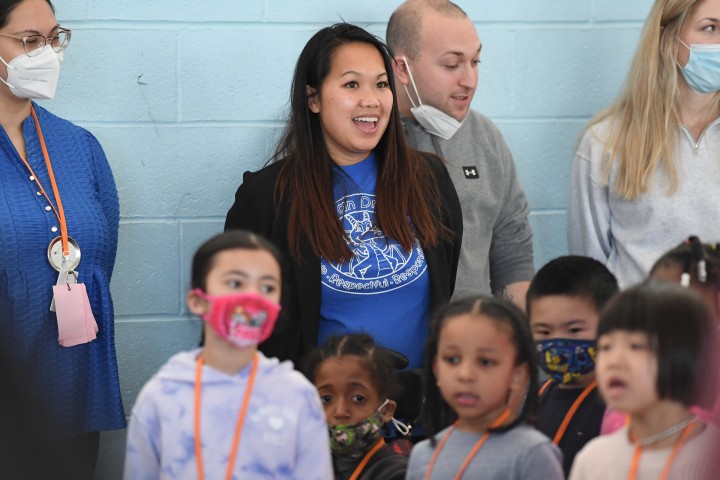 Donovan Taylor Thai singing with students