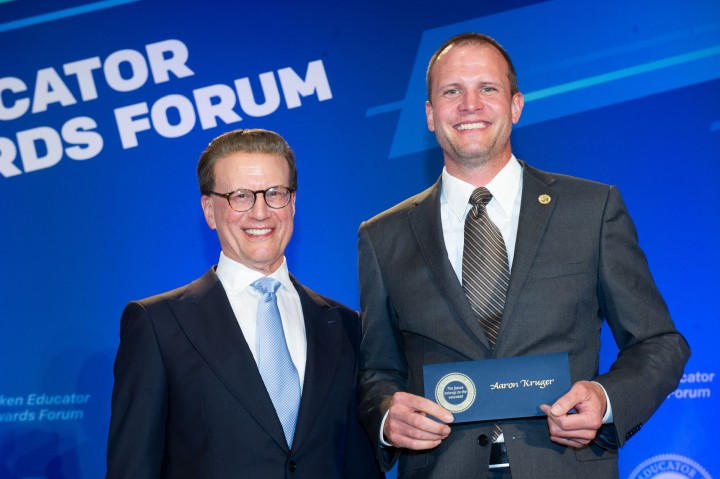 Forum Lowell Milken Aaron Kruger