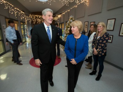 Governor Phil Bryant Deborah Bryant before assembly