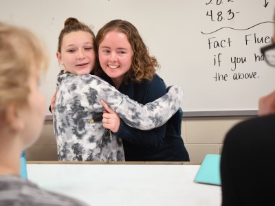 Harrisburg 2017 Carla Diede student hug