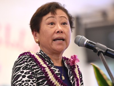Hawaii superintendent Kathryn Matayoshi Momilani Elementary
