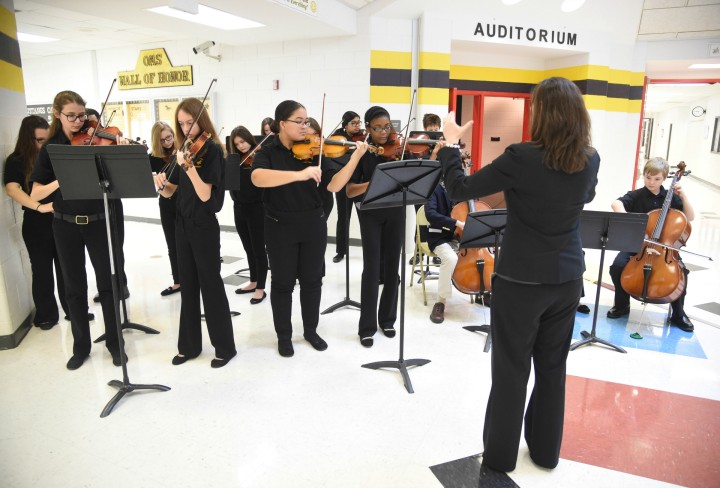 Hugo Owens Middle orchestra