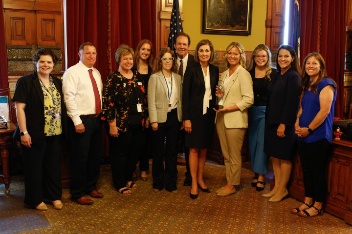 IA State Event Holly Hunter v2