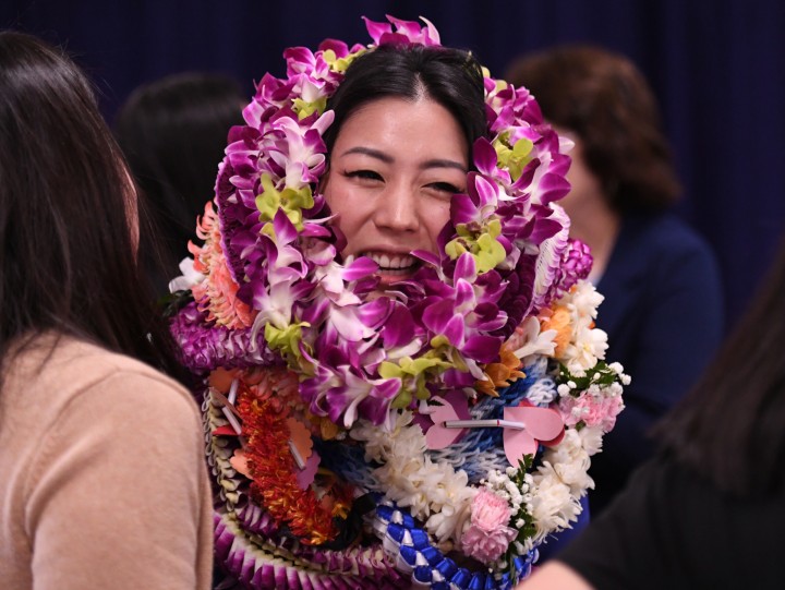 Inouye Esther Kwon leis