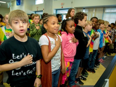 Jamerson students pledge of allegiance