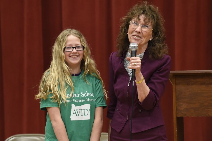 Jane Foley with Pioneer student 3