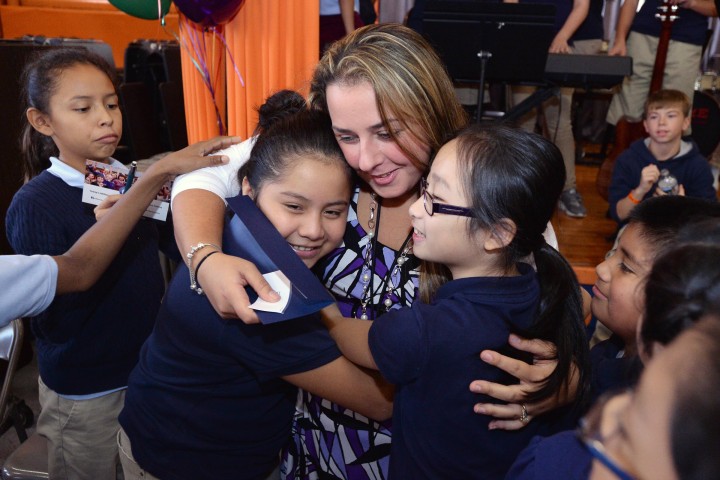 Jayda Pugliese student hugs