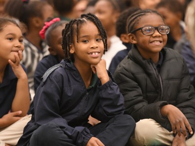 Jeanerette students listen