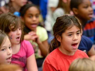 Jenna White students singing