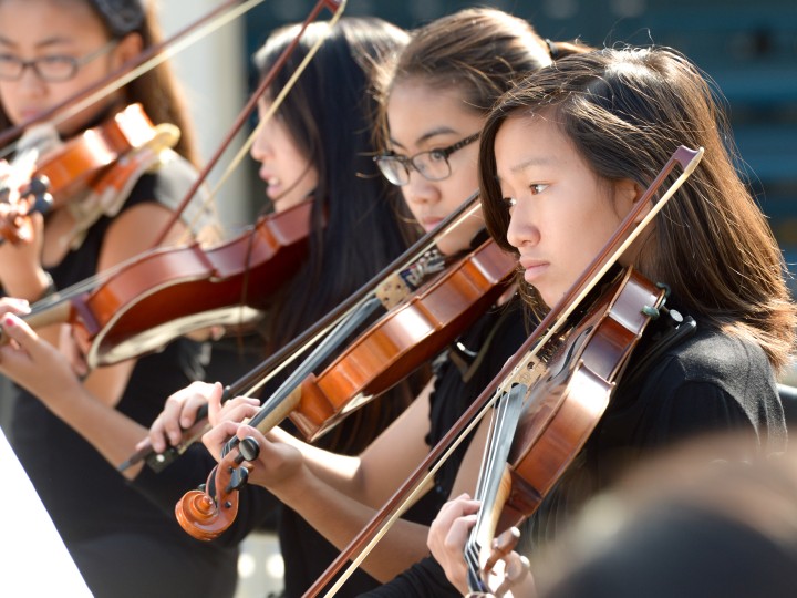 Jennifer Smith student violinists