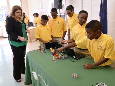 Jessica Major Port Allen robotics team