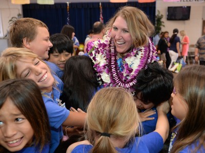 Kelly Sutcliffe with students