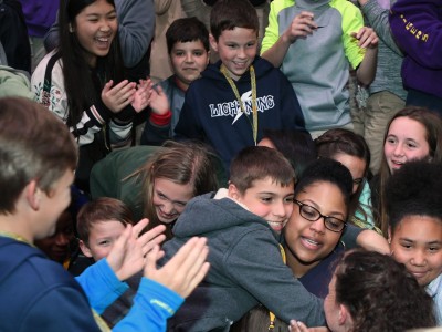 Lafayette 2017 Angela Boxie students hug