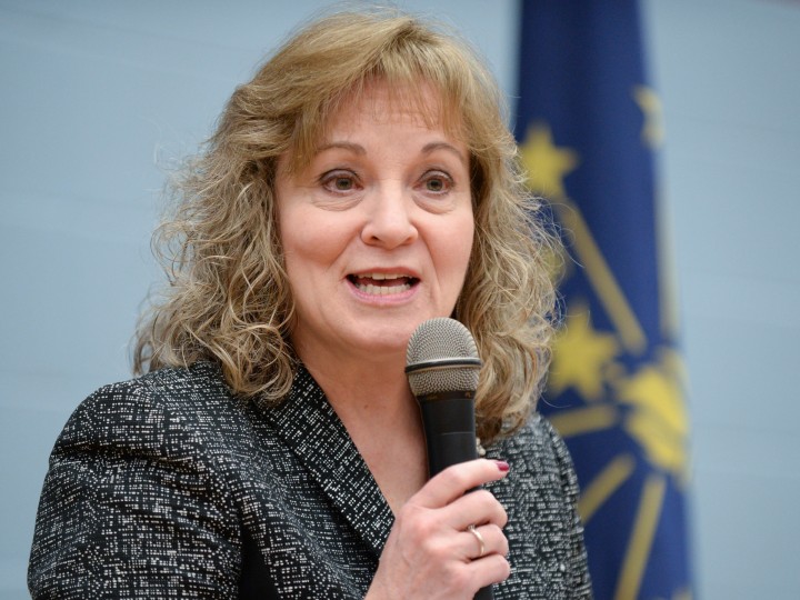 Laurie Davies Glenda Ritz