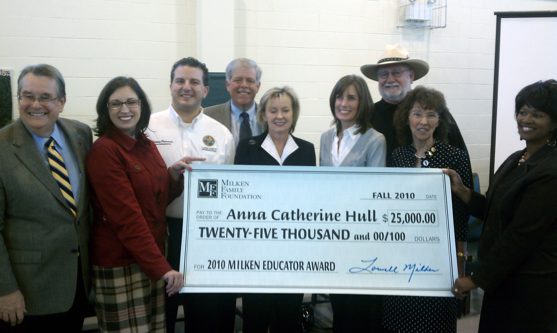 Anna Hull Notification » Photo Series