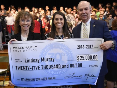 Lindsay Murray check