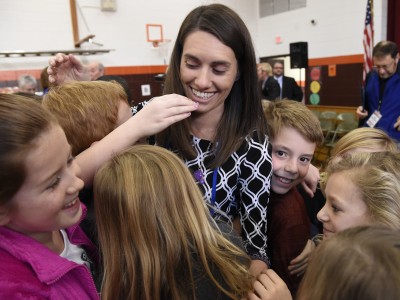 Lindsay Murray with students