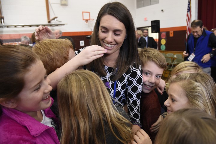 Lindsay Murray with students